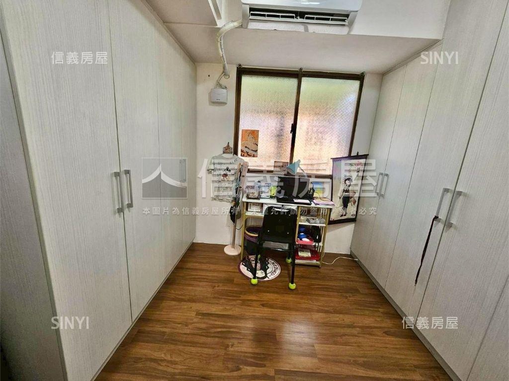 捷運旁大三房裝潢戶房屋室內格局與周邊環境