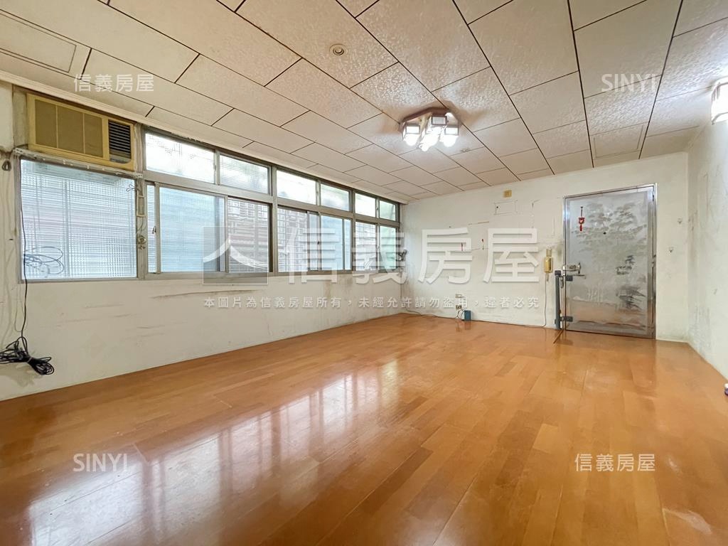 長泰頂加大空間美寓房屋室內格局與周邊環境