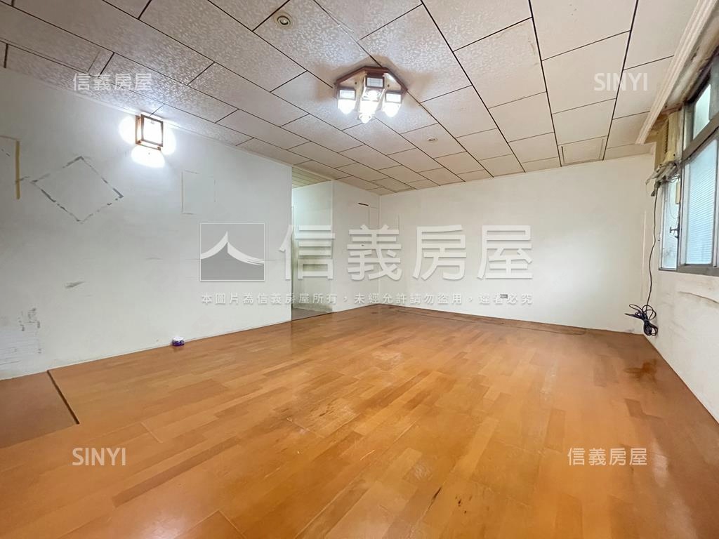 長泰頂加大空間美寓房屋室內格局與周邊環境