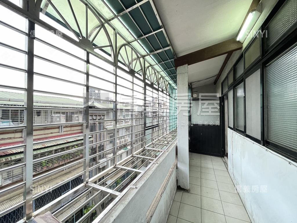 長泰頂加大空間美寓房屋室內格局與周邊環境