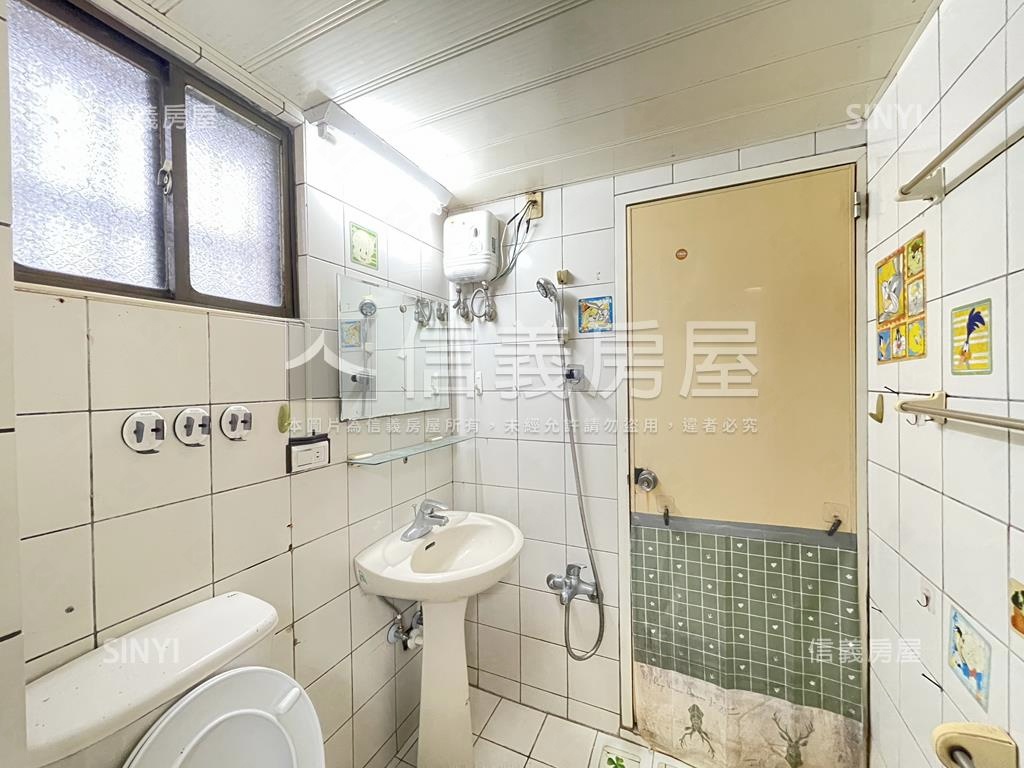 長泰頂加大空間美寓房屋室內格局與周邊環境