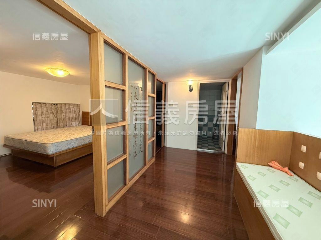 觀海水噹噹近捷運河岸宅房屋室內格局與周邊環境