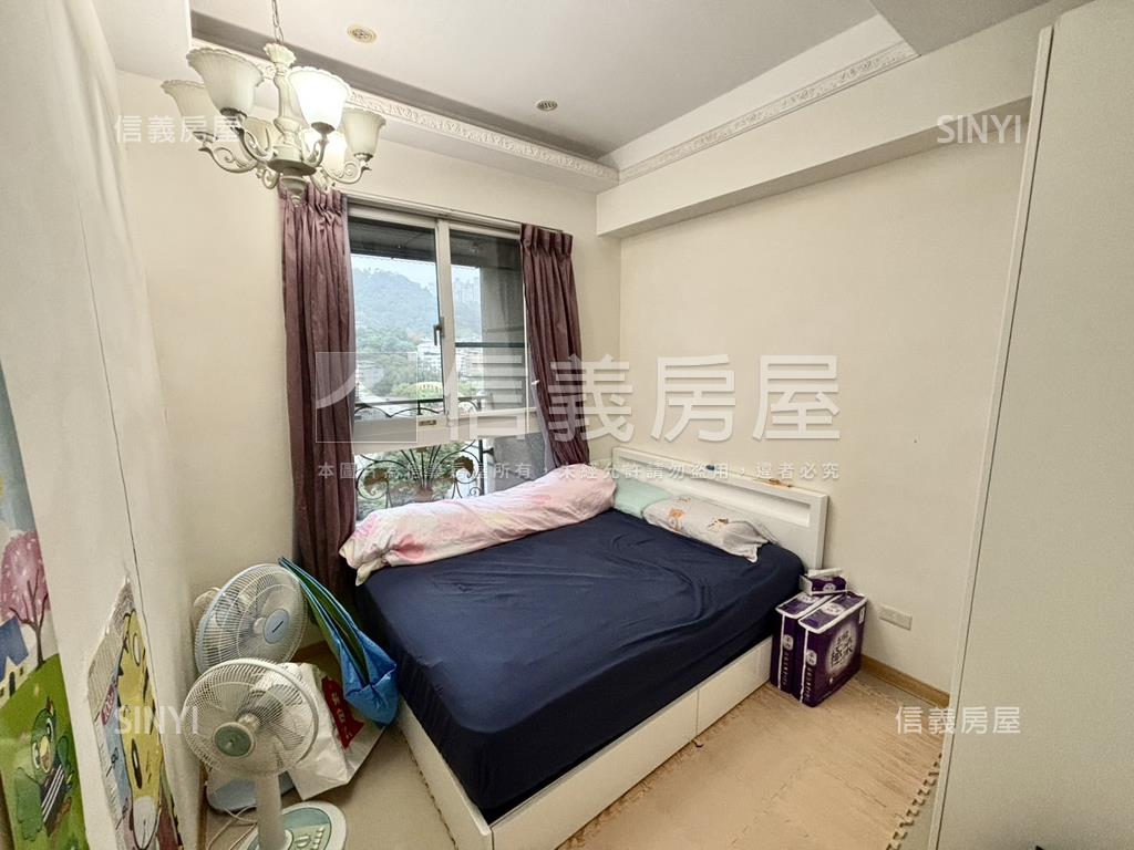 玉上園三房車位質感屋房屋室內格局與周邊環境