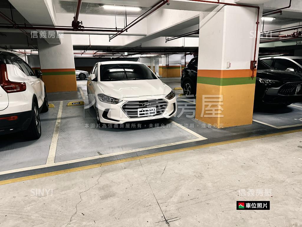 玉上園三房車位質感屋房屋室內格局與周邊環境