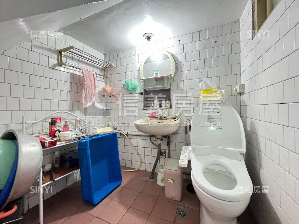 近彰師大綠意美透天房屋室內格局與周邊環境