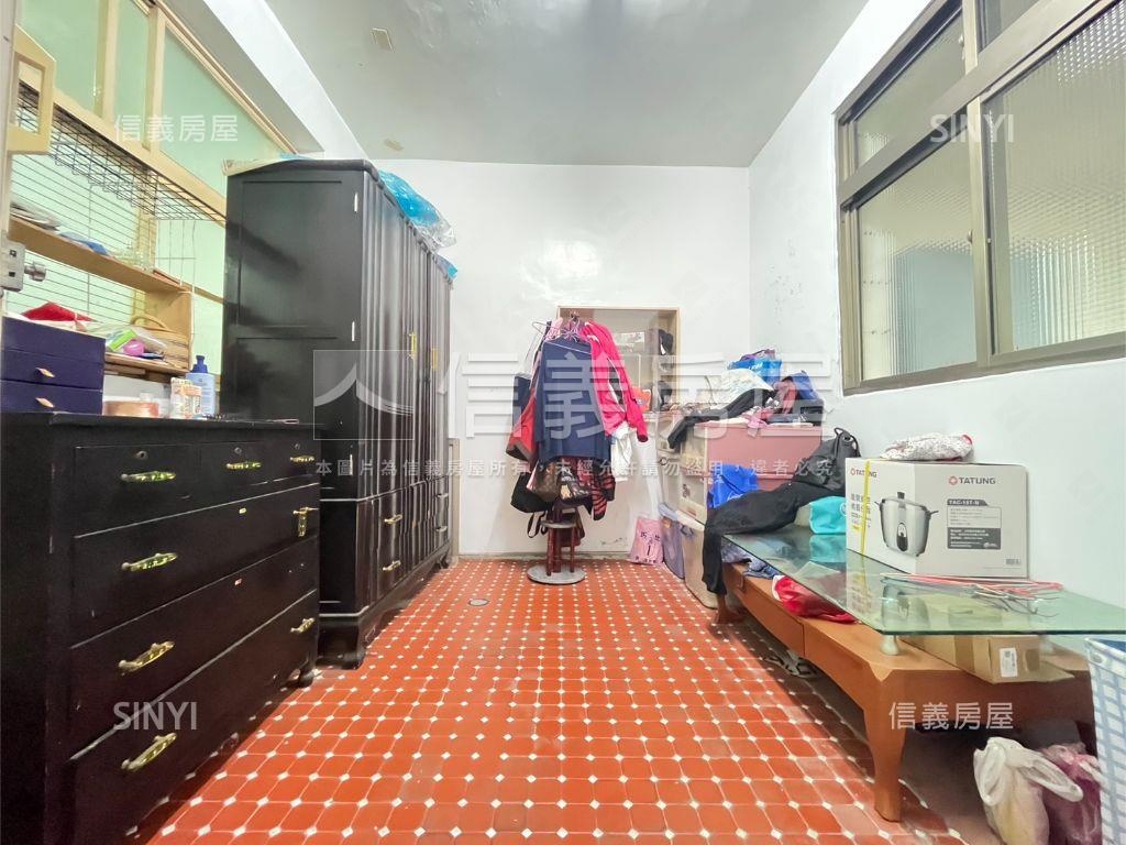 近彰師大綠意美透天房屋室內格局與周邊環境