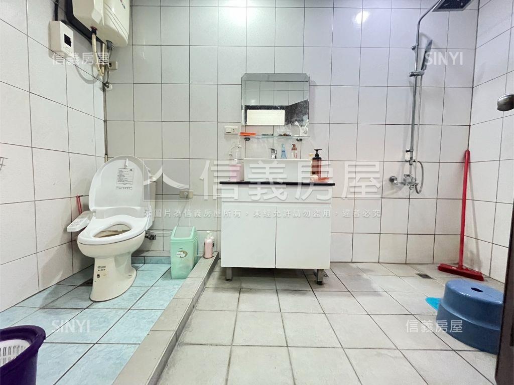 近彰師大綠意美透天房屋室內格局與周邊環境