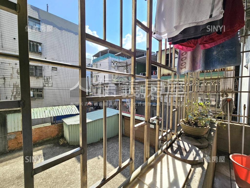 近桃園車站透店房屋室內格局與周邊環境