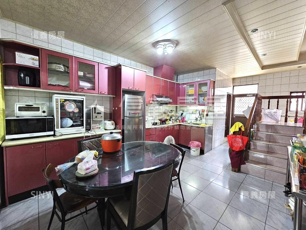 近桃園車站透店房屋室內格局與周邊環境