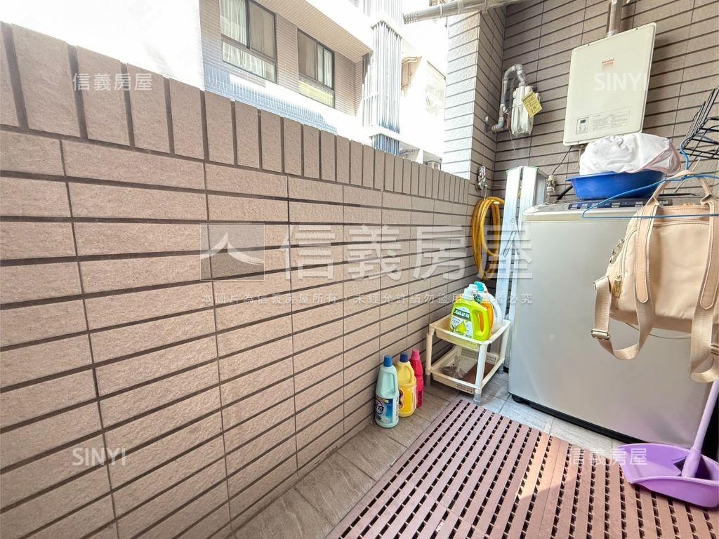 皇璽中高樓四房平車房屋室內格局與周邊環境