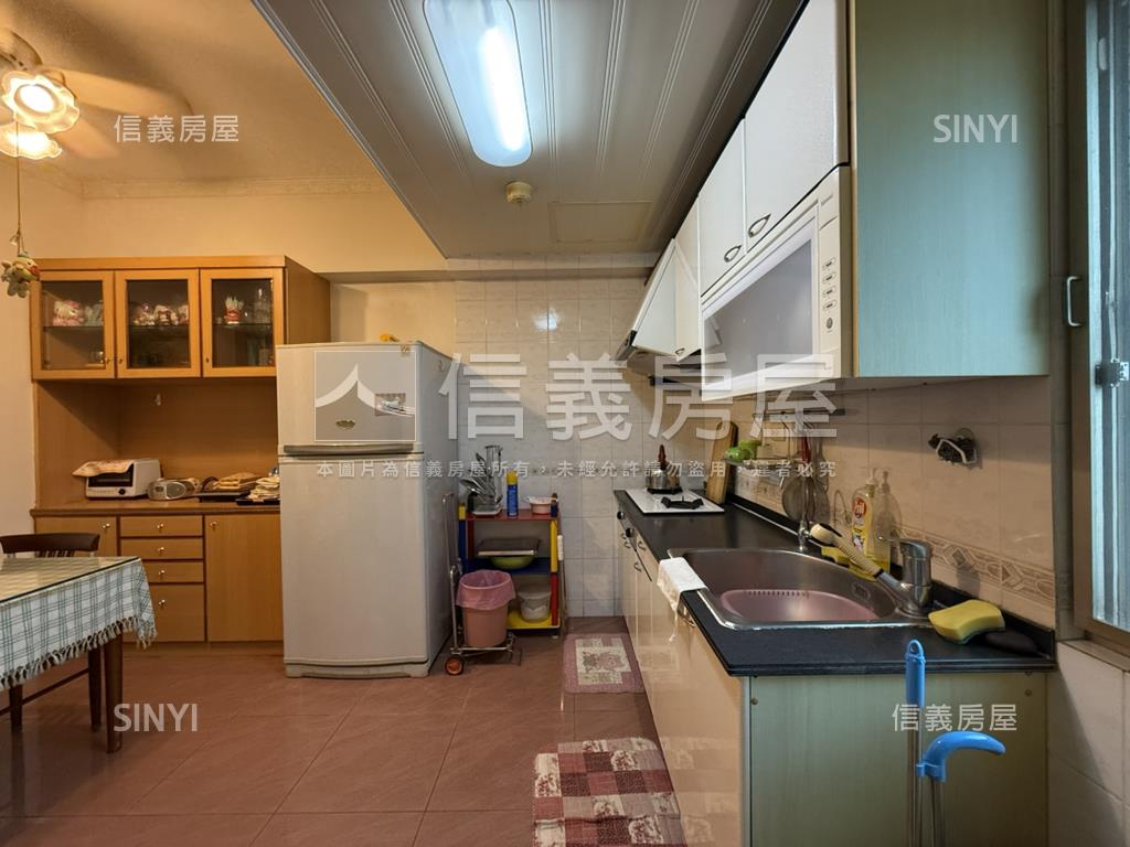 羅丹七期４房樓中樓房屋室內格局與周邊環境