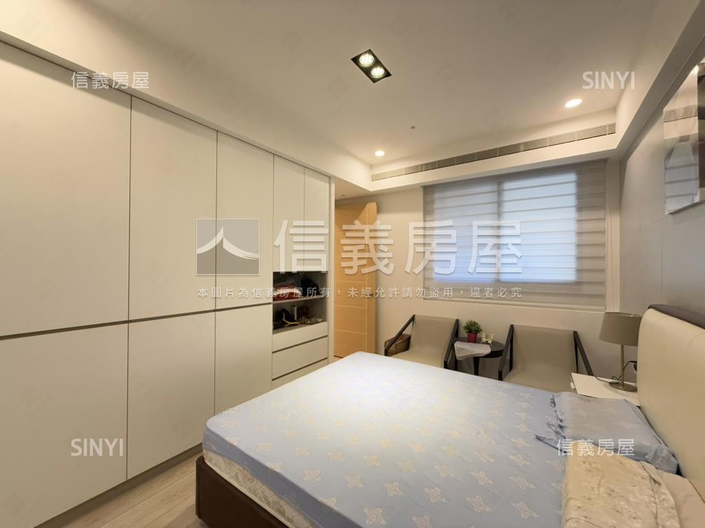 新店園頂美宅三房車位房屋室內格局與周邊環境