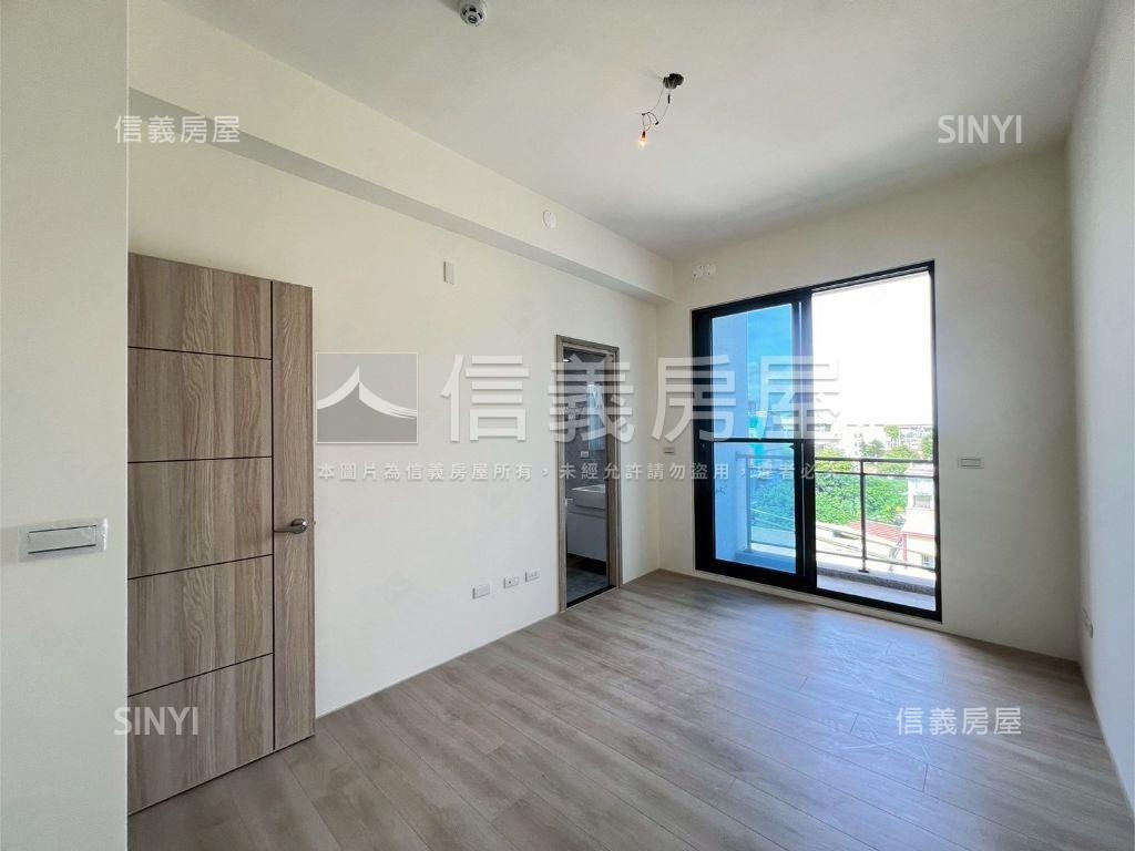 快樂家！近家樂福美三房Ａ房屋室內格局與周邊環境