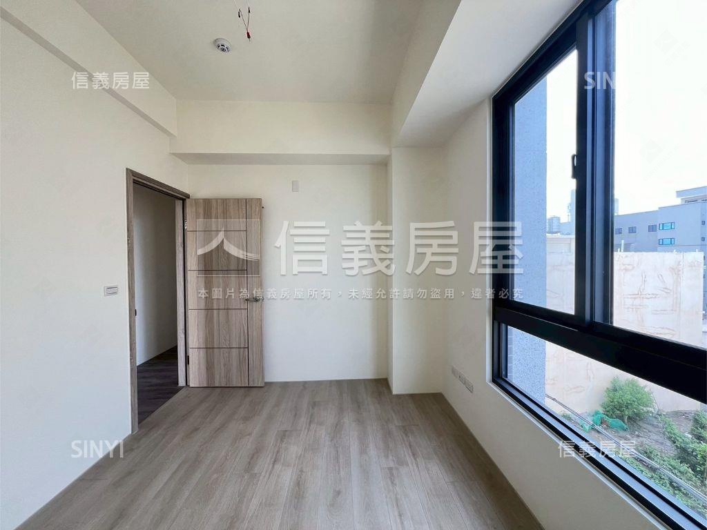 快樂家！近家樂福美三房Ａ房屋室內格局與周邊環境