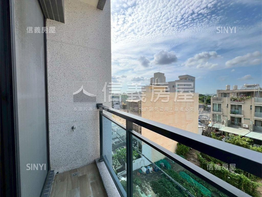 快樂家！近家樂福美三房Ａ房屋室內格局與周邊環境