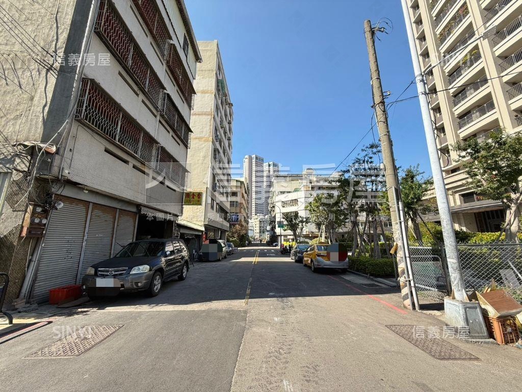 西區低總價大面寬收租店面房屋室內格局與周邊環境