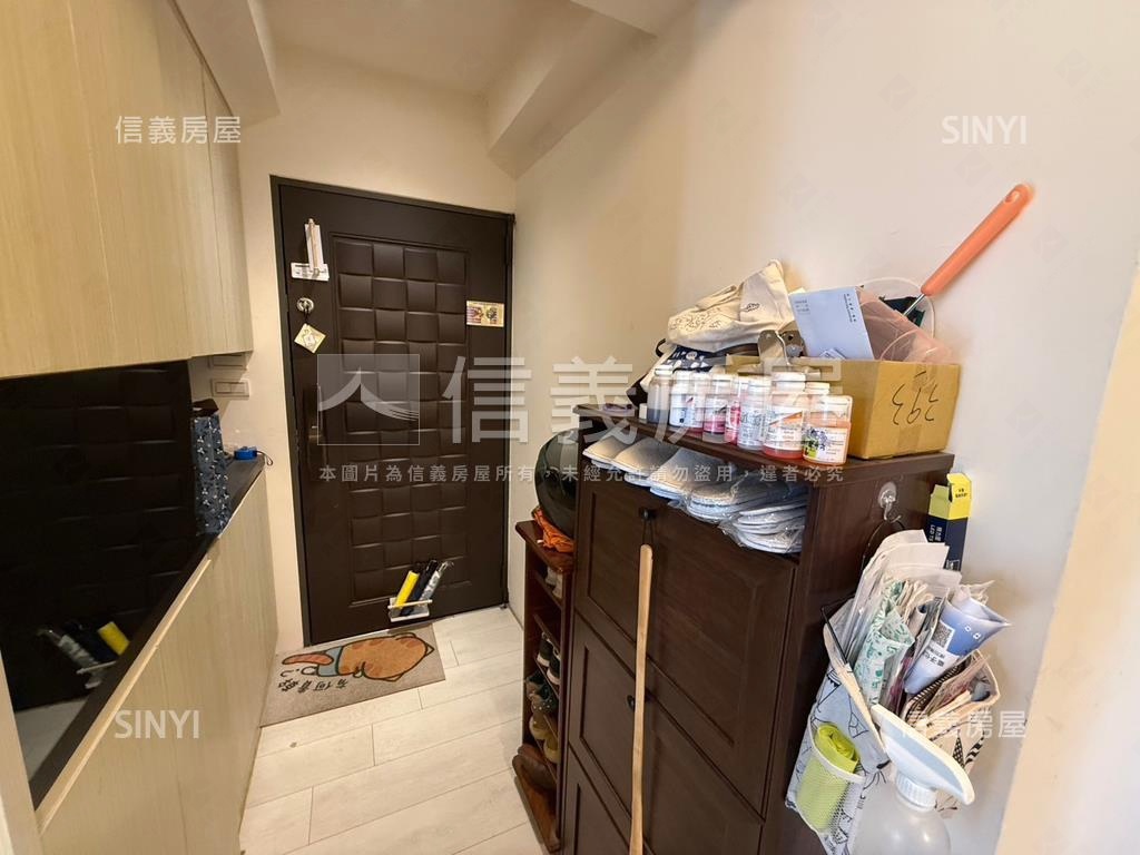 進化論三面採光兩房車位房屋室內格局與周邊環境