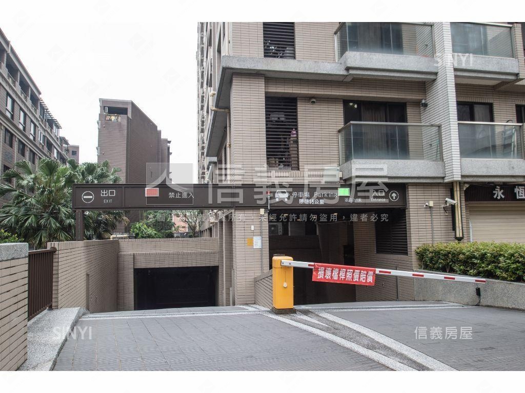 進化論三面採光兩房車位房屋室內格局與周邊環境