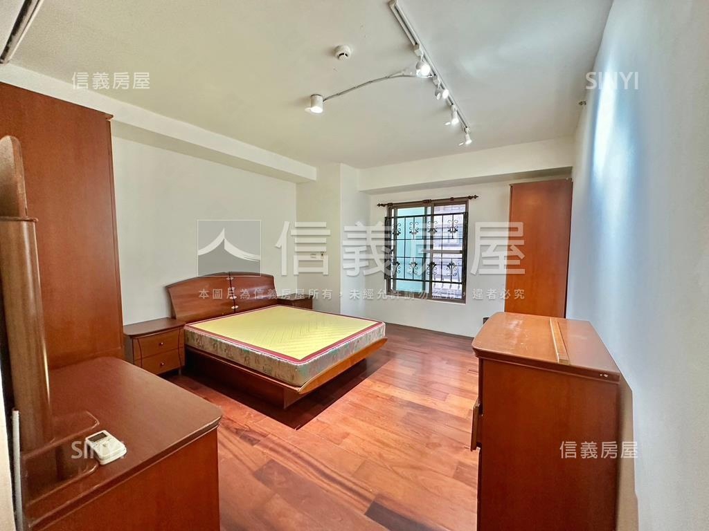 敦煌溫馨美三房房屋室內格局與周邊環境