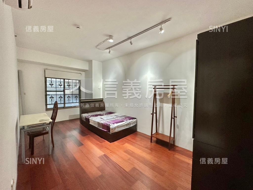 敦煌溫馨美三房房屋室內格局與周邊環境
