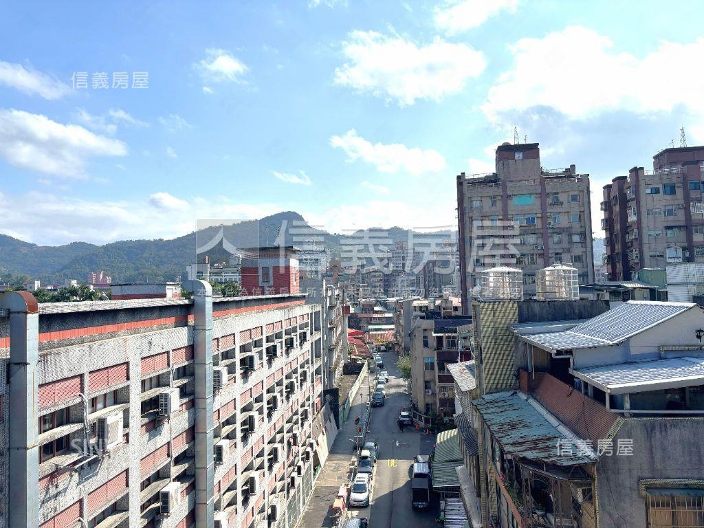 景觀三房車位海闊天空房屋室內格局與周邊環境