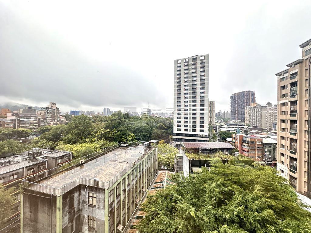 環南再興景觀成家居房屋室內格局與周邊環境