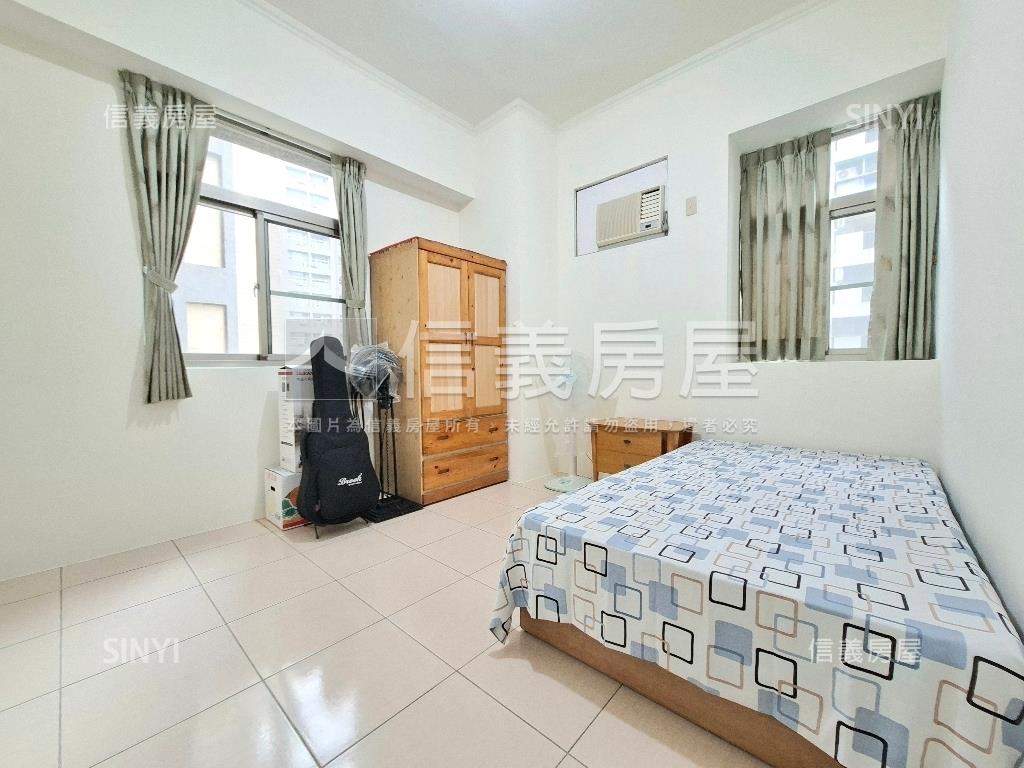 遠眺成大｜電梯質感美三房房屋室內格局與周邊環境