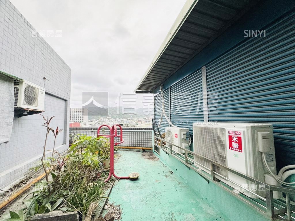 千歲伯爵三房車位有頂加房屋室內格局與周邊環境