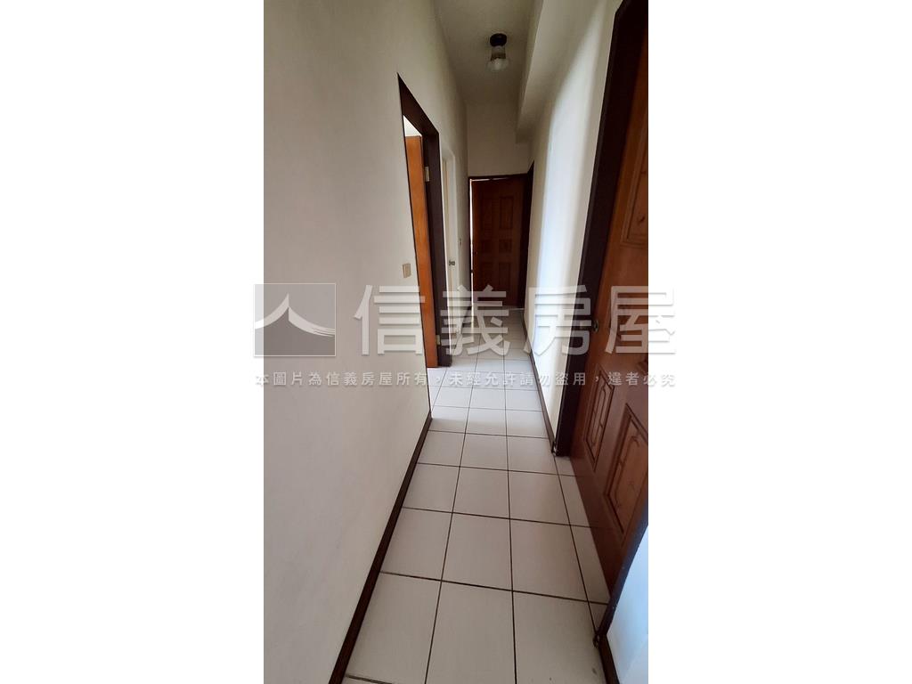 低總價凱悅名園四房車位房屋室內格局與周邊環境