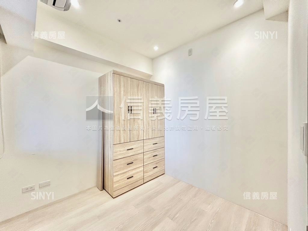 竹科悅揚裝潢兩房車位房屋室內格局與周邊環境