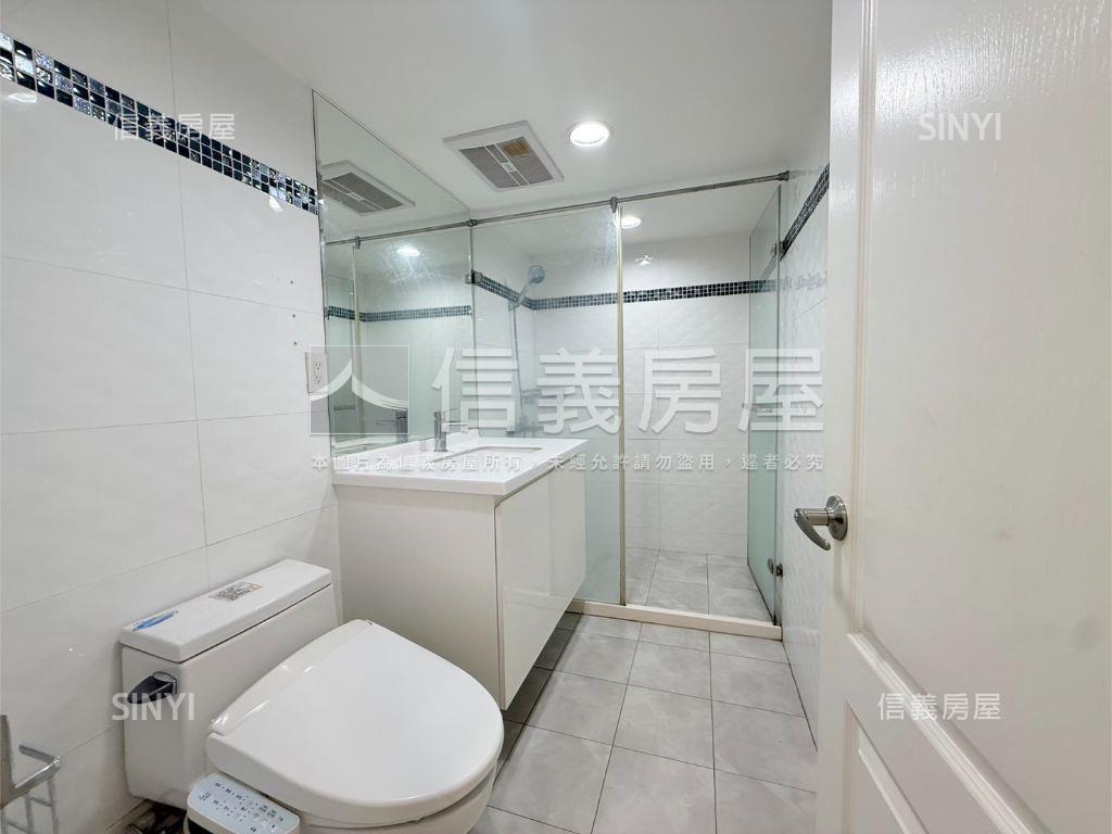 【雙敦】高樓裝潢捷運兩房房屋室內格局與周邊環境