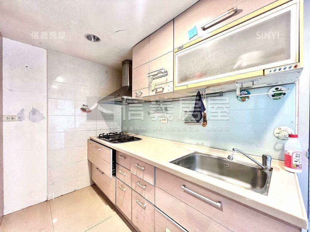 世紀風華Ⅰ房屋室內格局與周邊環境