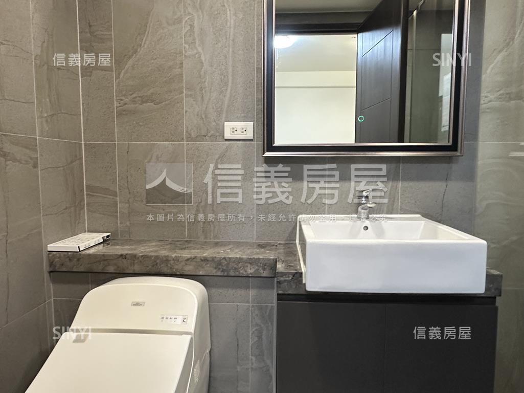 銳揚巴洛克溫馨兩房平車房屋室內格局與周邊環境