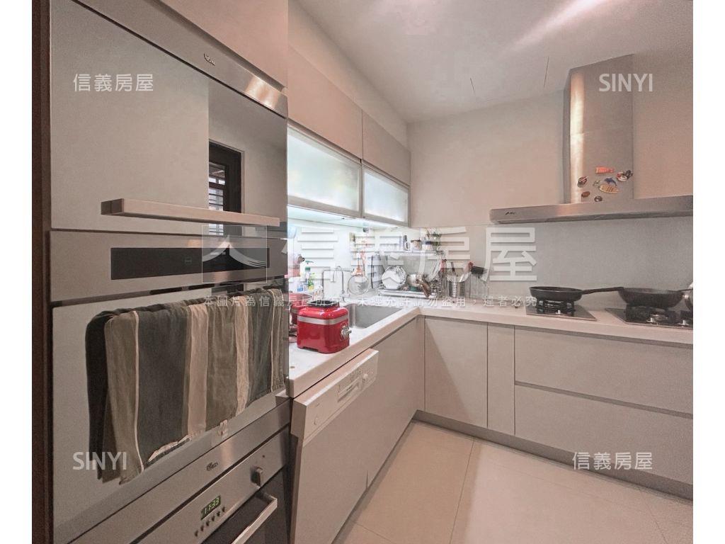 郁見綠樹景觀靚宅平車房屋室內格局與周邊環境