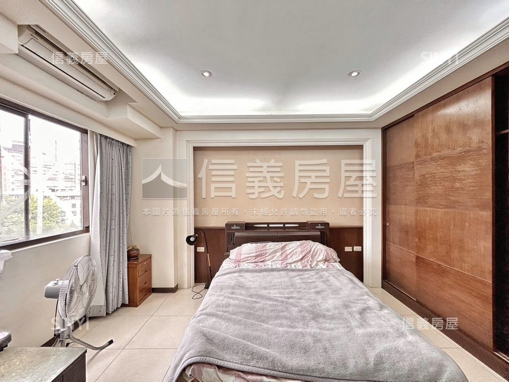 音樂歐洲面公園四房大車位房屋室內格局與周邊環境