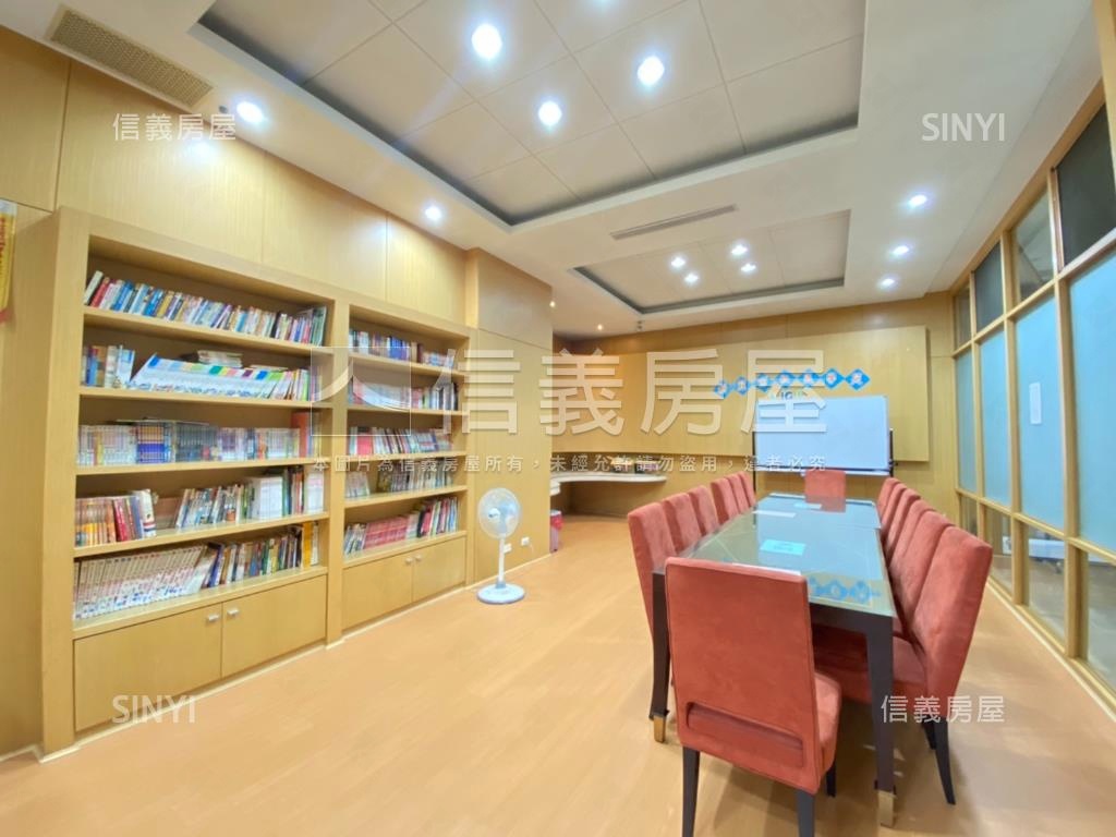 音樂歐洲面公園四房大車位房屋室內格局與周邊環境