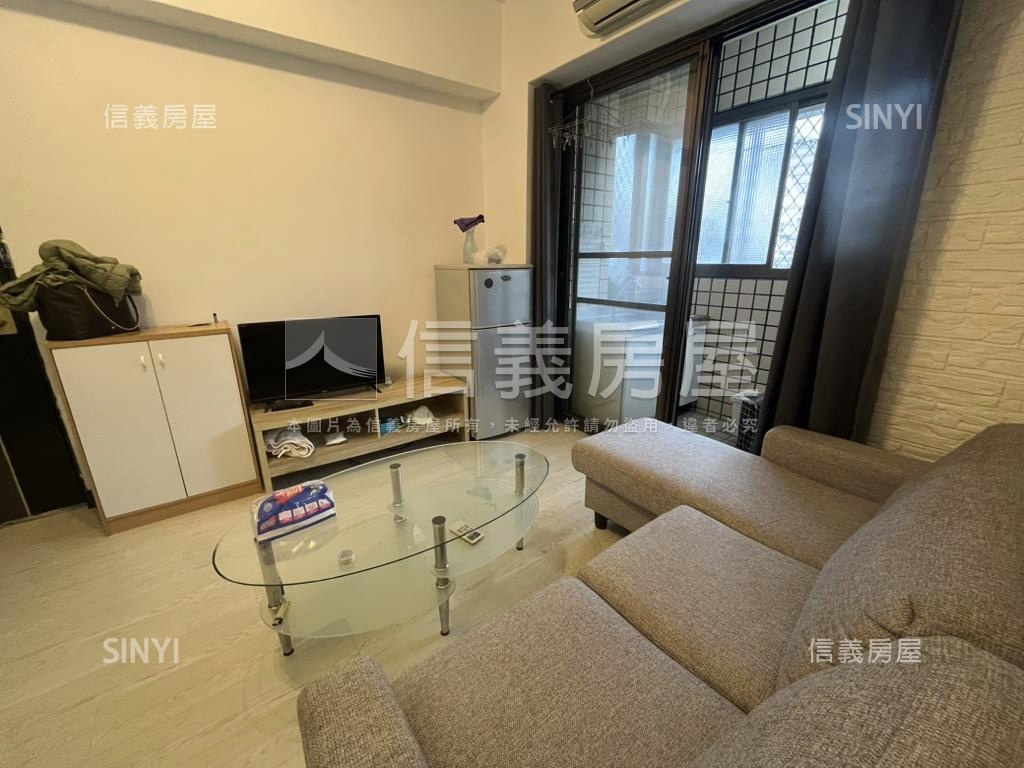 近捷運採光邊間陽台美屋房屋室內格局與周邊環境