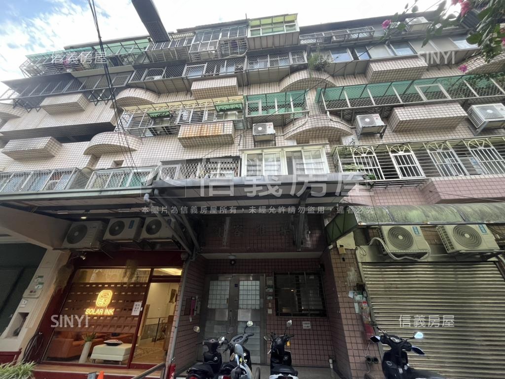 近捷運採光邊間陽台美屋房屋室內格局與周邊環境