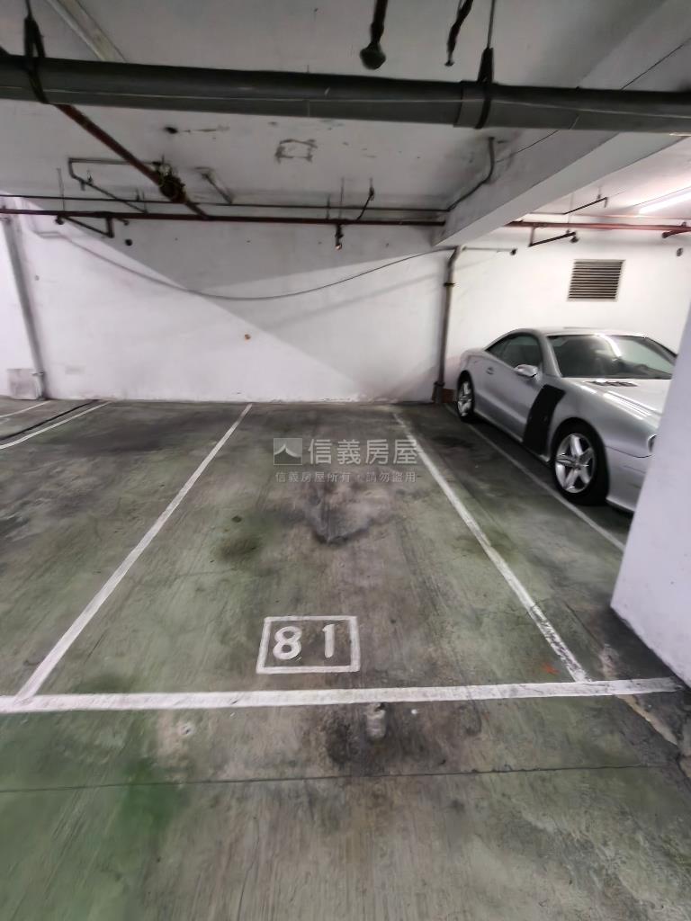 大直國家一樓方正美大戶房屋室內格局與周邊環境