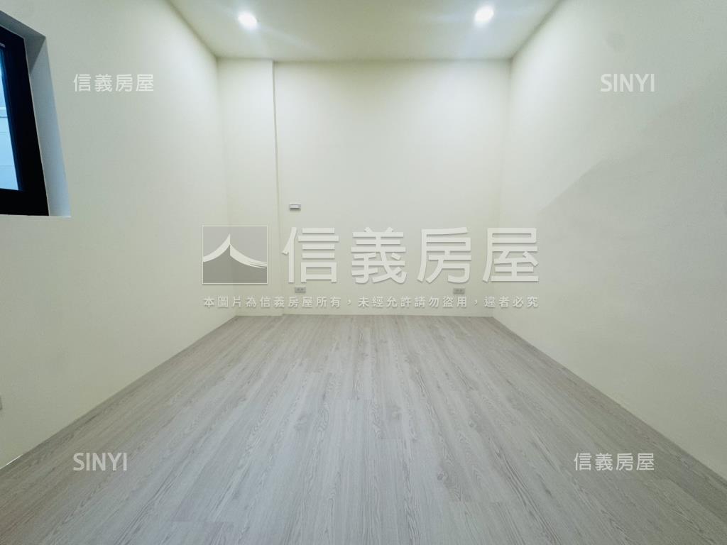 新市˙稀有整新透天房屋室內格局與周邊環境