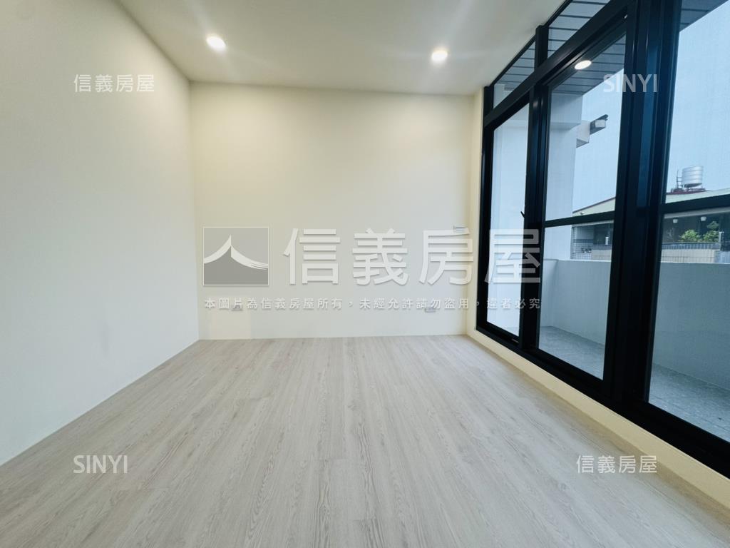 新市˙稀有整新透天房屋室內格局與周邊環境