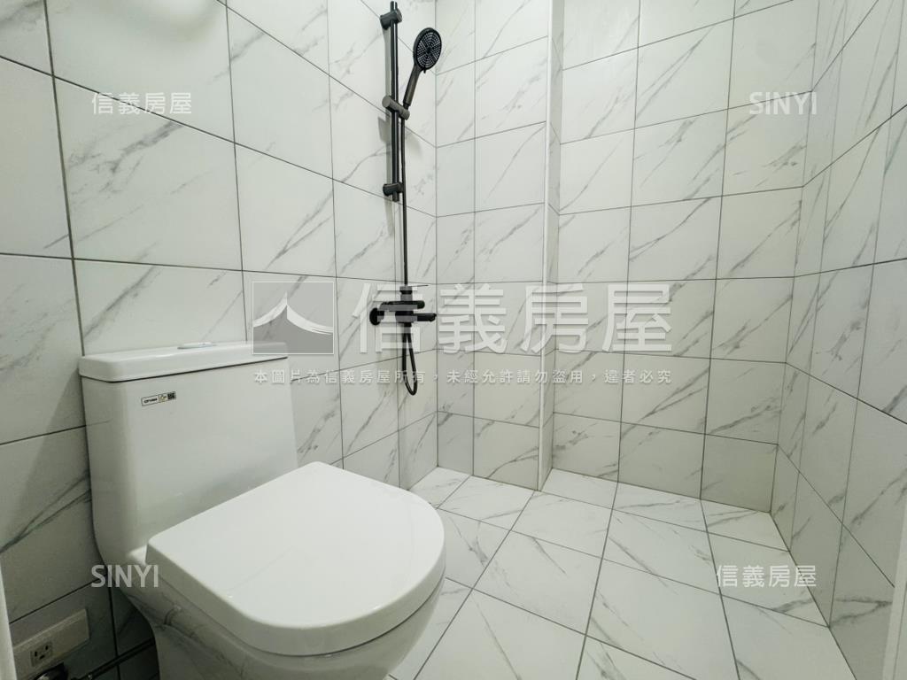 新市˙稀有整新透天房屋室內格局與周邊環境