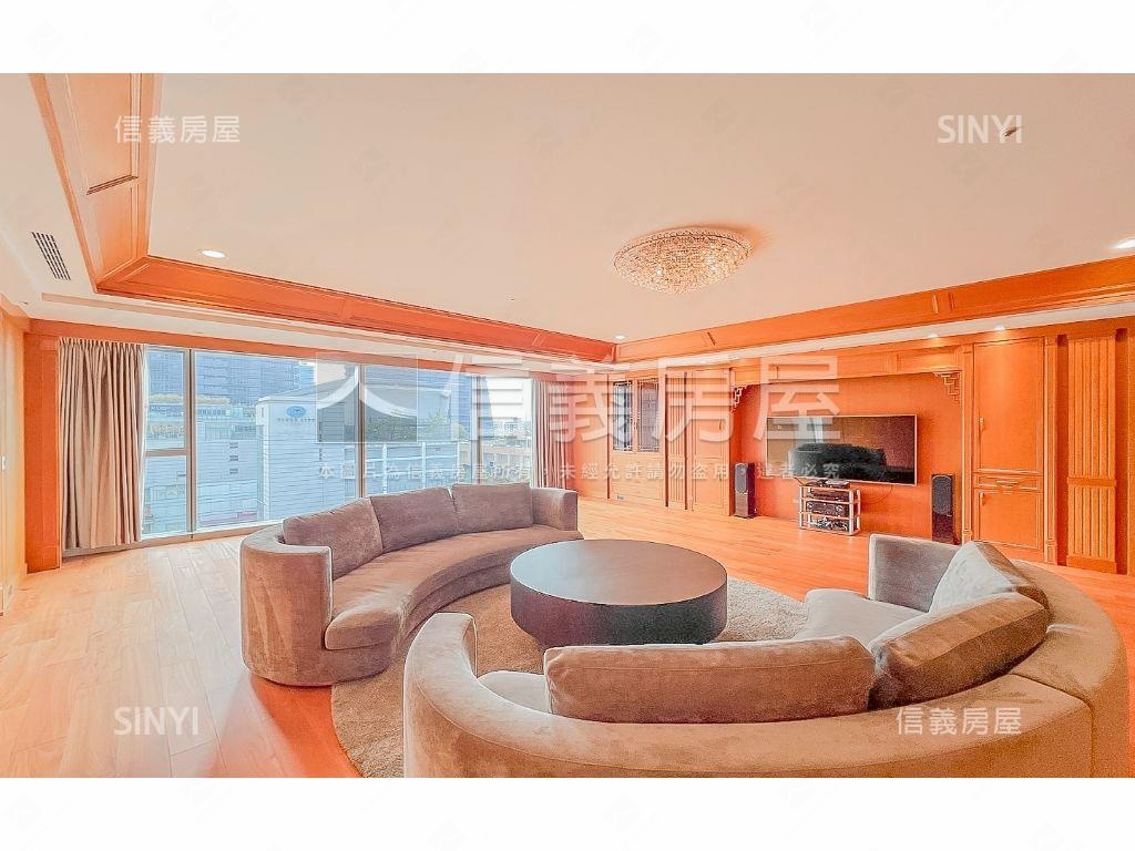 ★寶輝秋紅谷朝南看歌劇院房屋室內格局與周邊環境