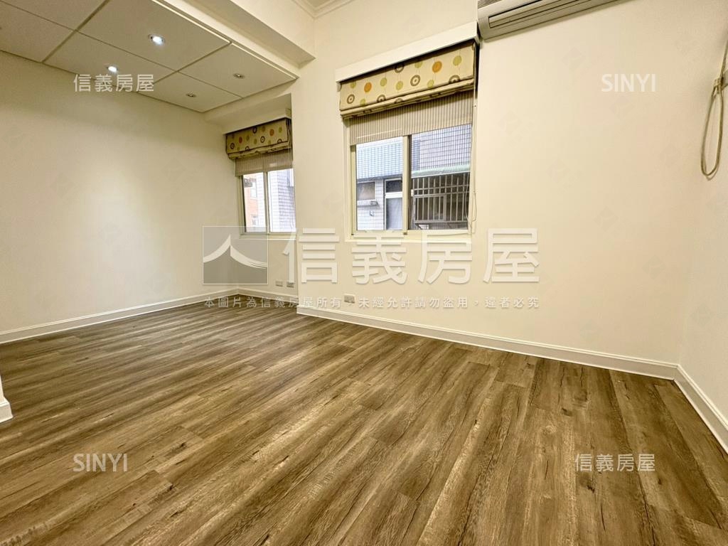 新店鮮境兩房雙衛浴附車位房屋室內格局與周邊環境