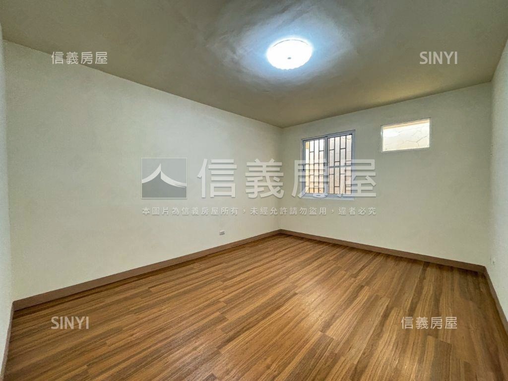 仁雄正路商圈收租透店房屋室內格局與周邊環境