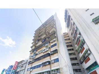 主建物約４１坪電梯大樓