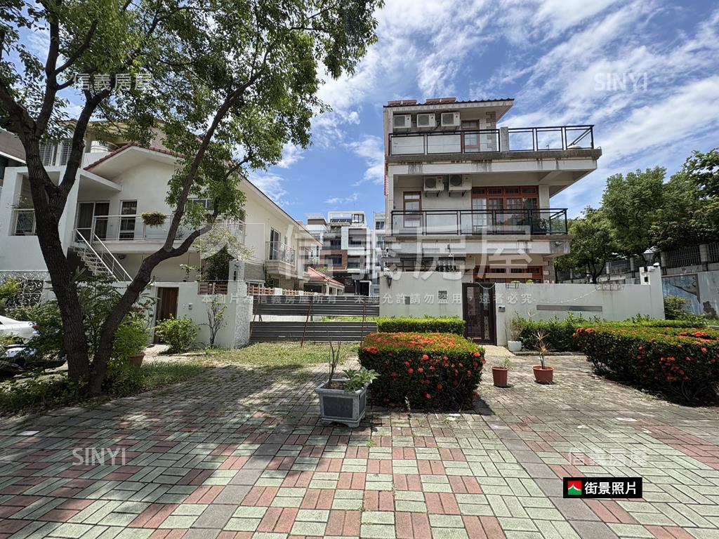 稀有地段朝南前後可進出房屋室內格局與周邊環境