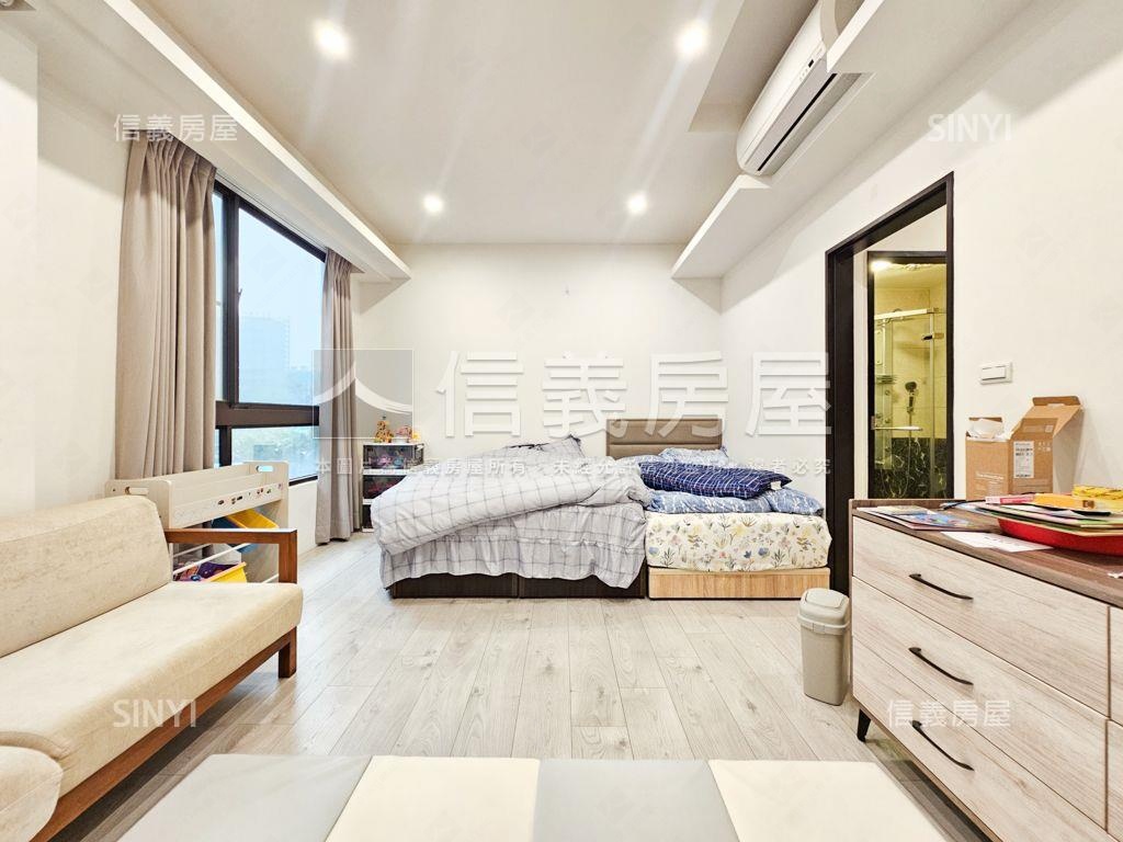 楊梅．佳龍傳城．電梯美墅房屋室內格局與周邊環境