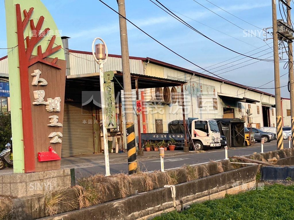 霸氣烏日新居落成店面Ａ房屋室內格局與周邊環境