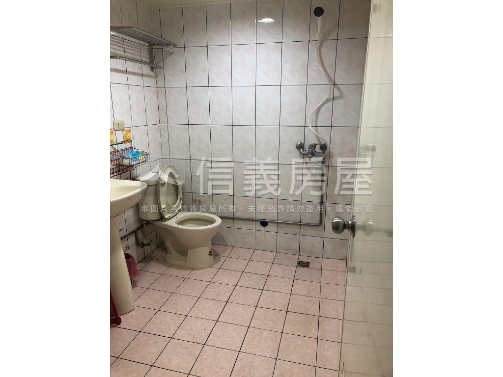 【專】國語實小低總套房房屋室內格局與周邊環境